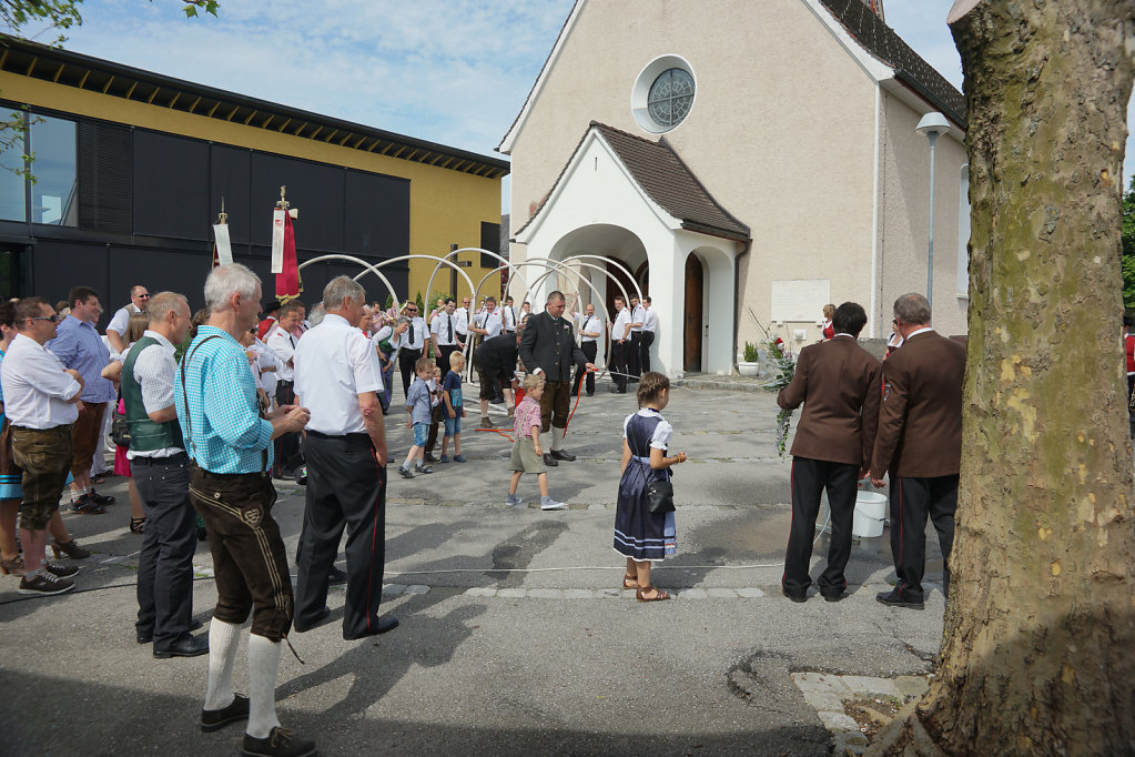 HZ-Schuster-RF-20160527-Agape-31.jpg
